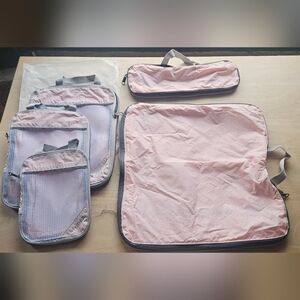 Pink Travel Packing Cubes Set